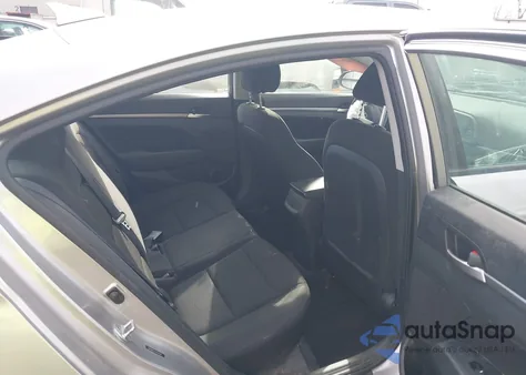 2020 Hyundai Elantra Sel z USA, uszkodzony, nr VIN 5NPD84LF9LH554520